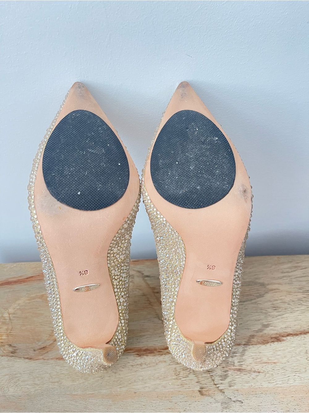 Badgley Mischka Elegant Crystal-Embellished Gold High Heel Pumps - Picture 6 of 7